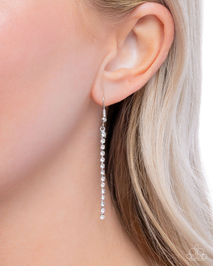 Chic Cohort - white - Paparazzi necklace