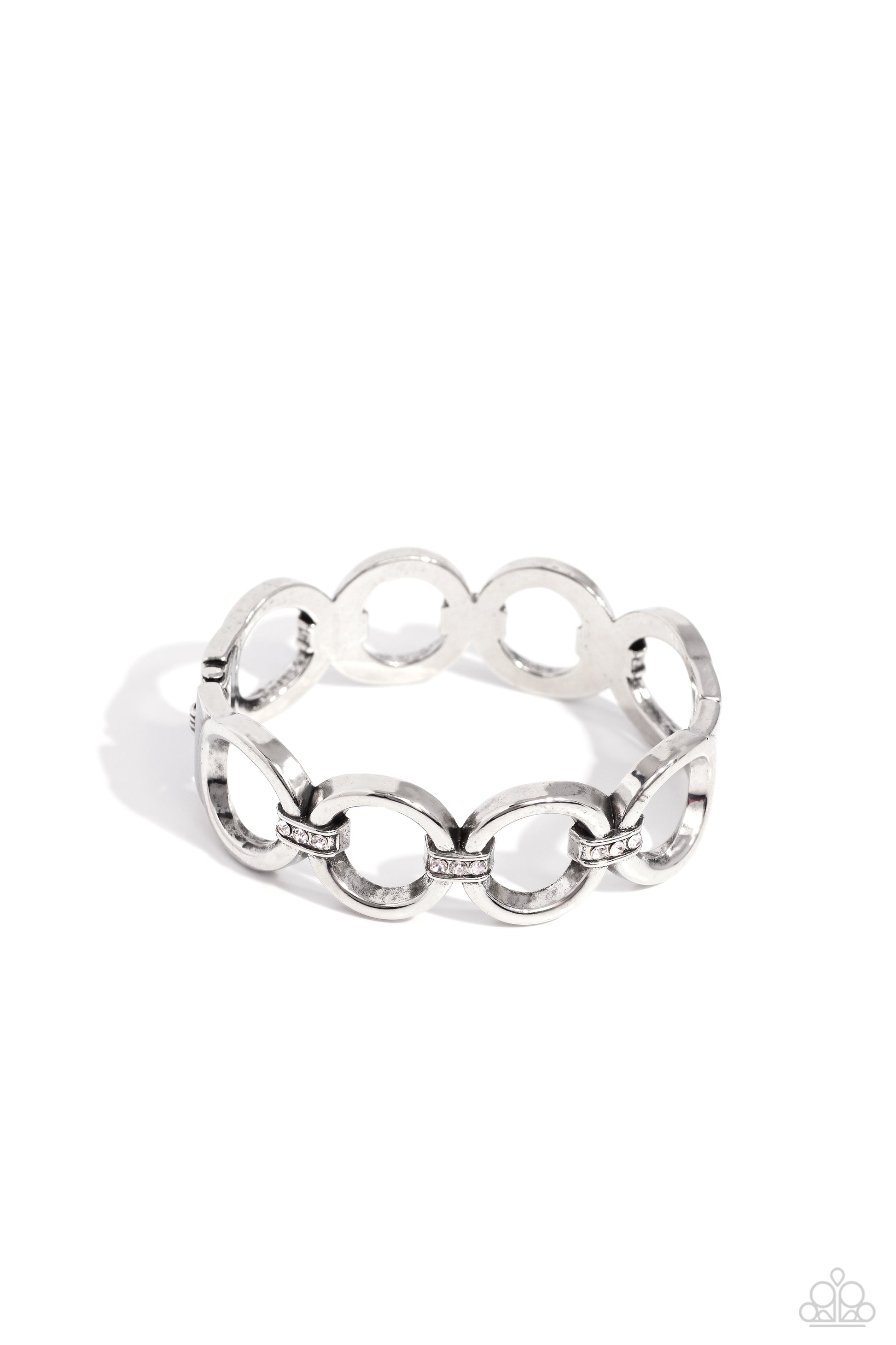 Chic Collection - white - Paparazzi bracelet