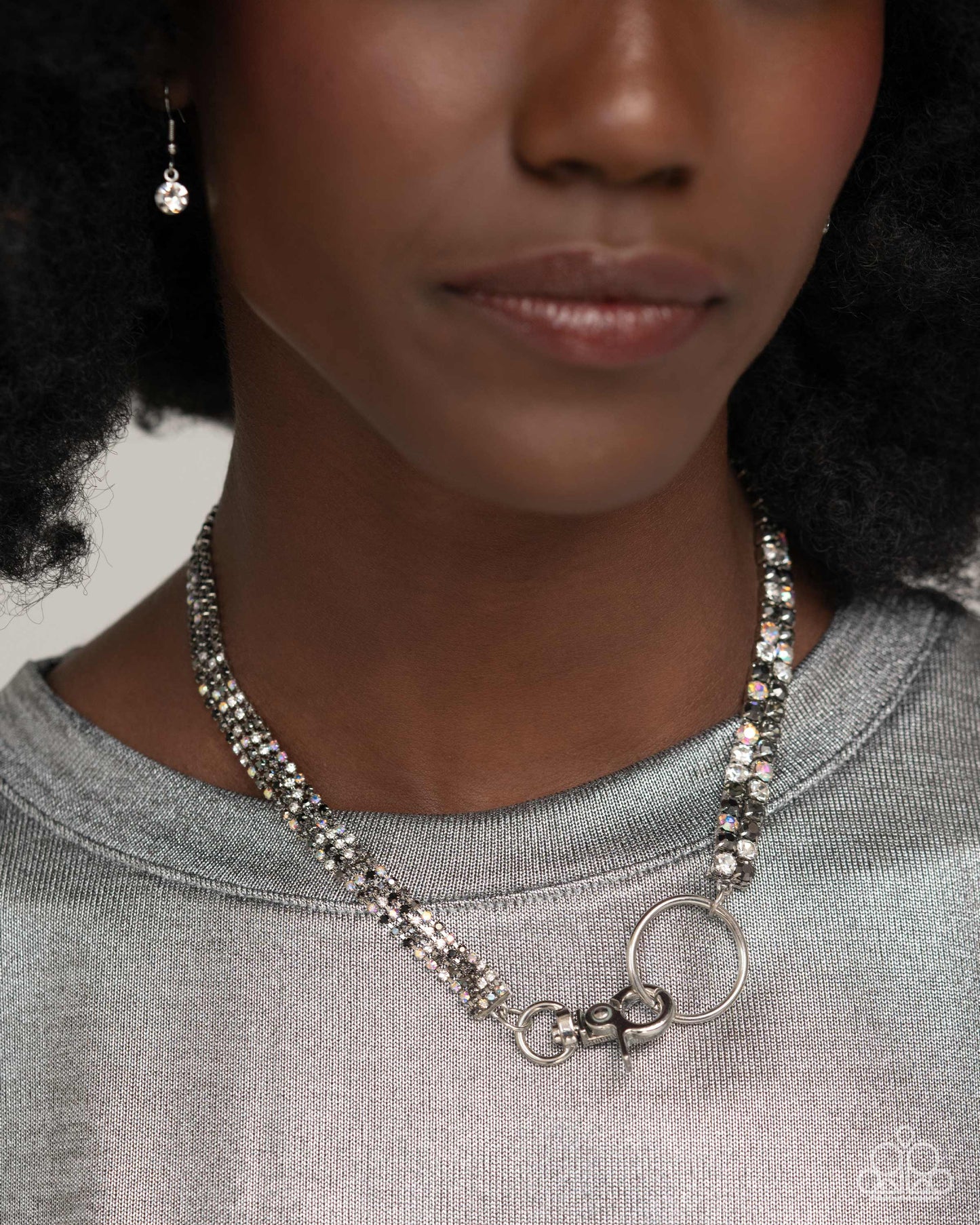 Chic Connection - silver - Paparazzi necklace