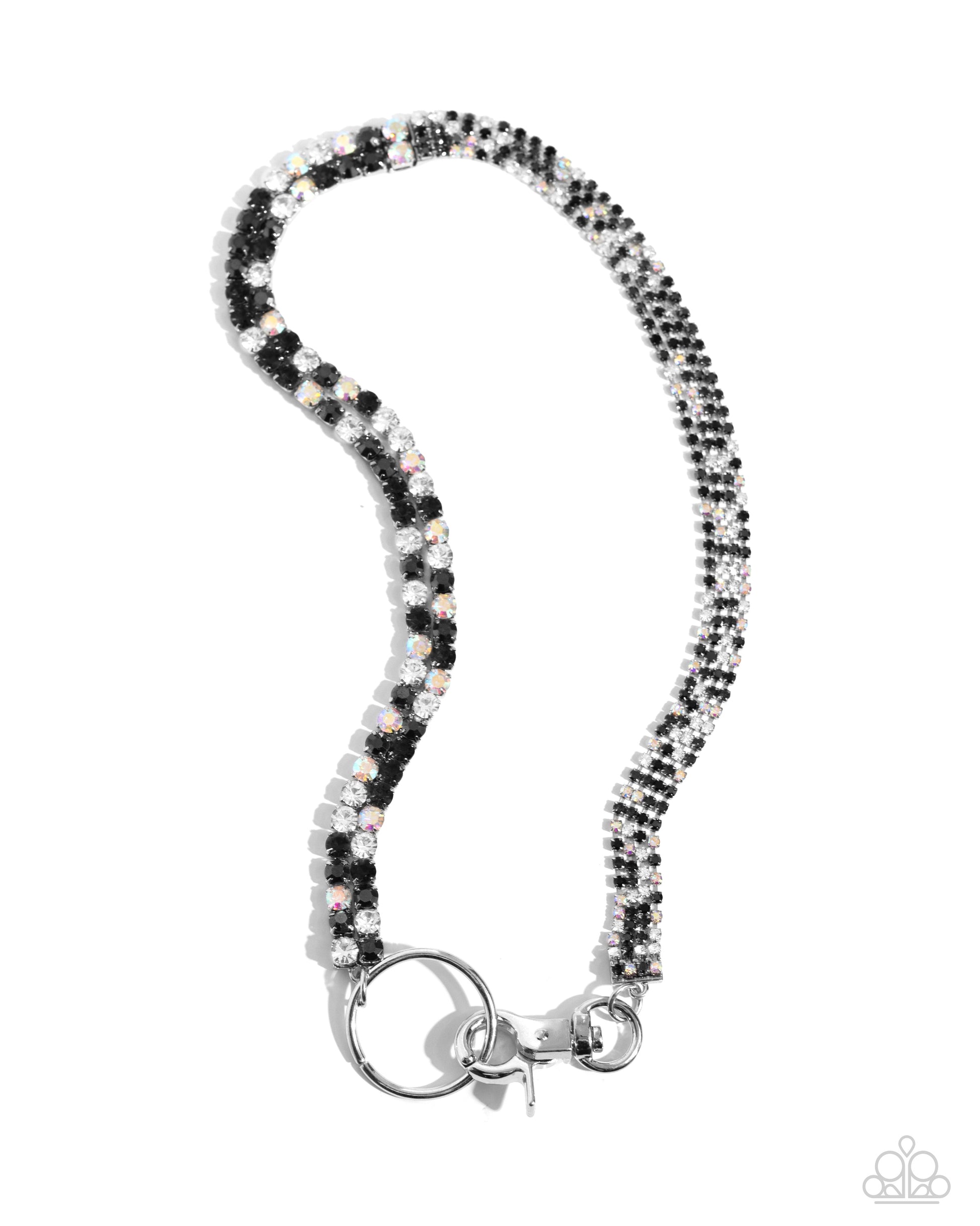 Chic Connection - silver - Paparazzi necklace
