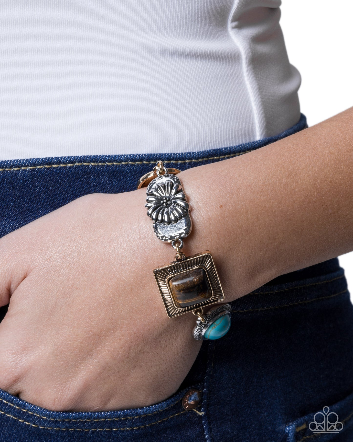 Chic Coordination - multi - Paparazzi bracelet
