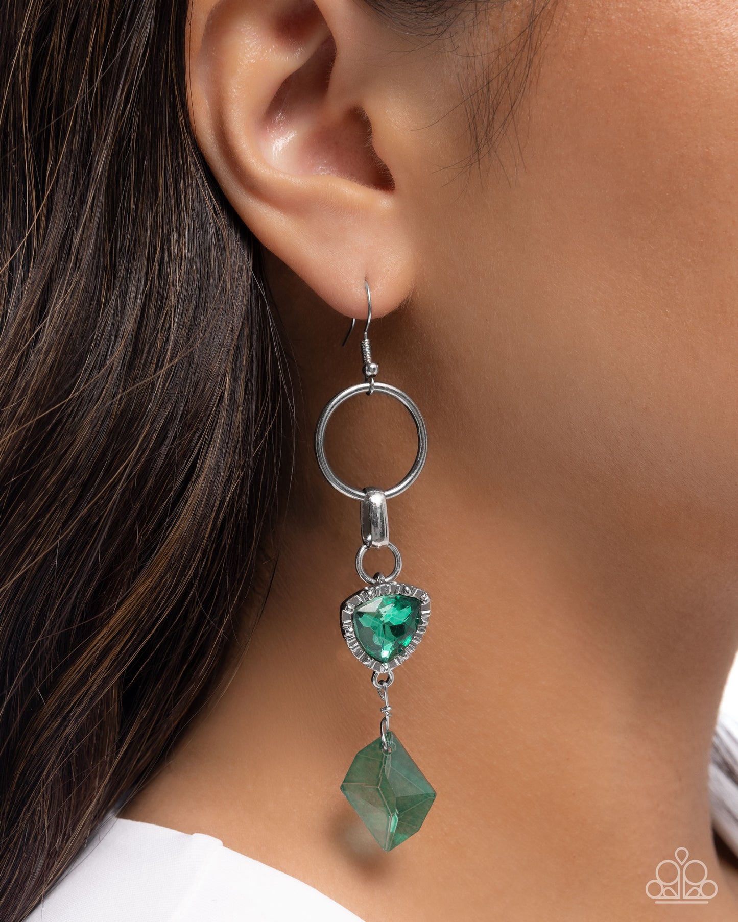 Chiseled Clarity - green - Paparazzi earrings