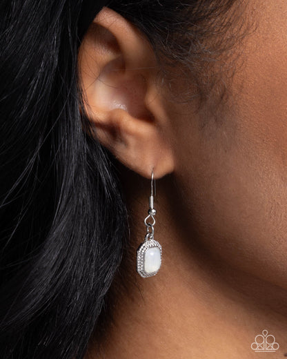 Clandestine Color - white - Paparazzi necklace