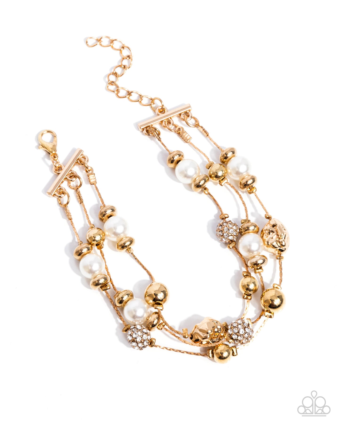 Classy Cruise - gold - Paparazzi bracelet