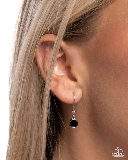 Clef Comfort - black - Paparazzi LANYARD necklace