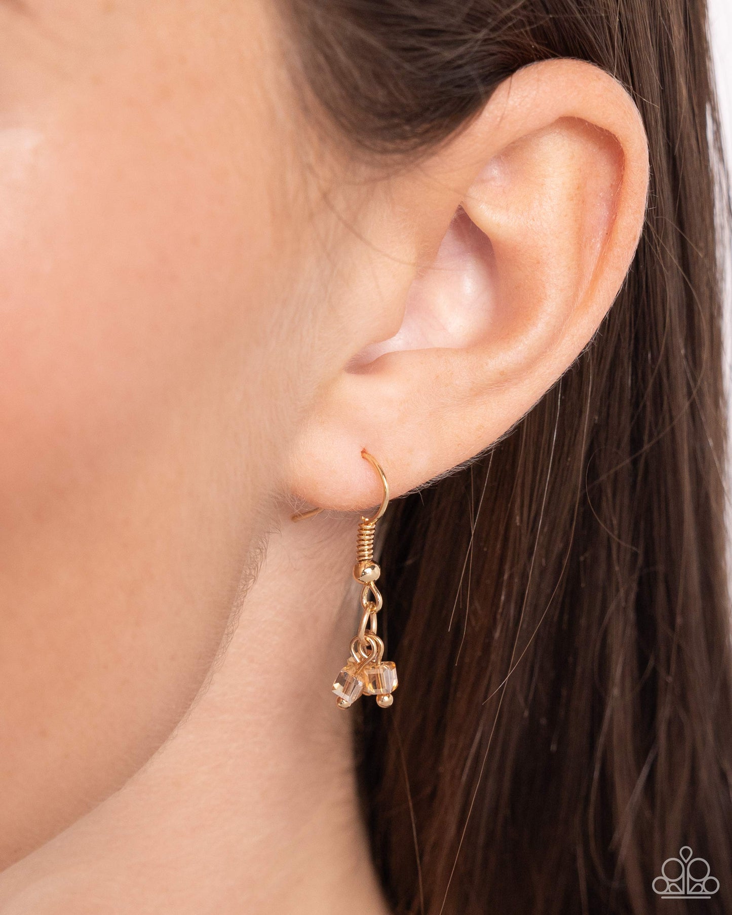 Clustered Candescence - gold - Paparazzi necklace