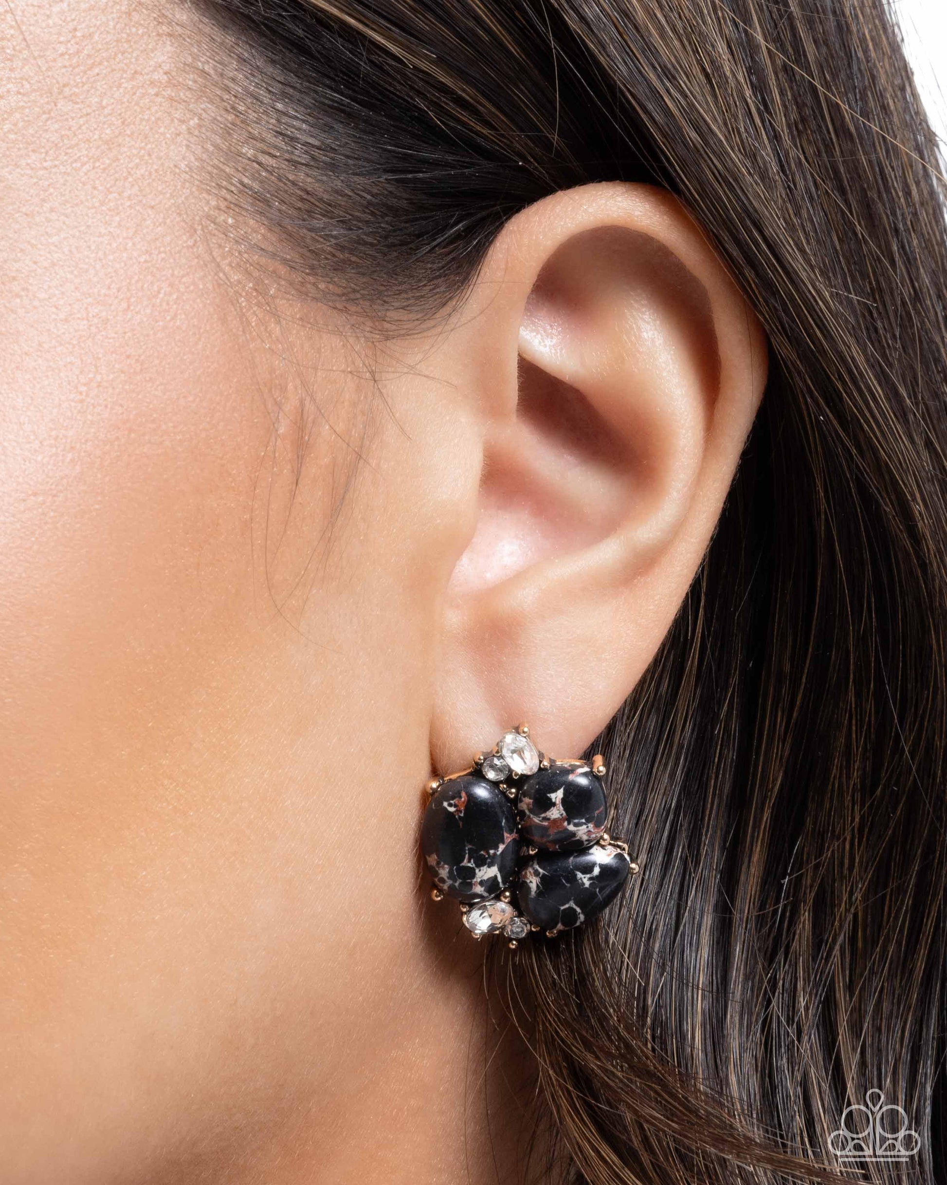 Clustered Creation - black - Paparazzi earrings