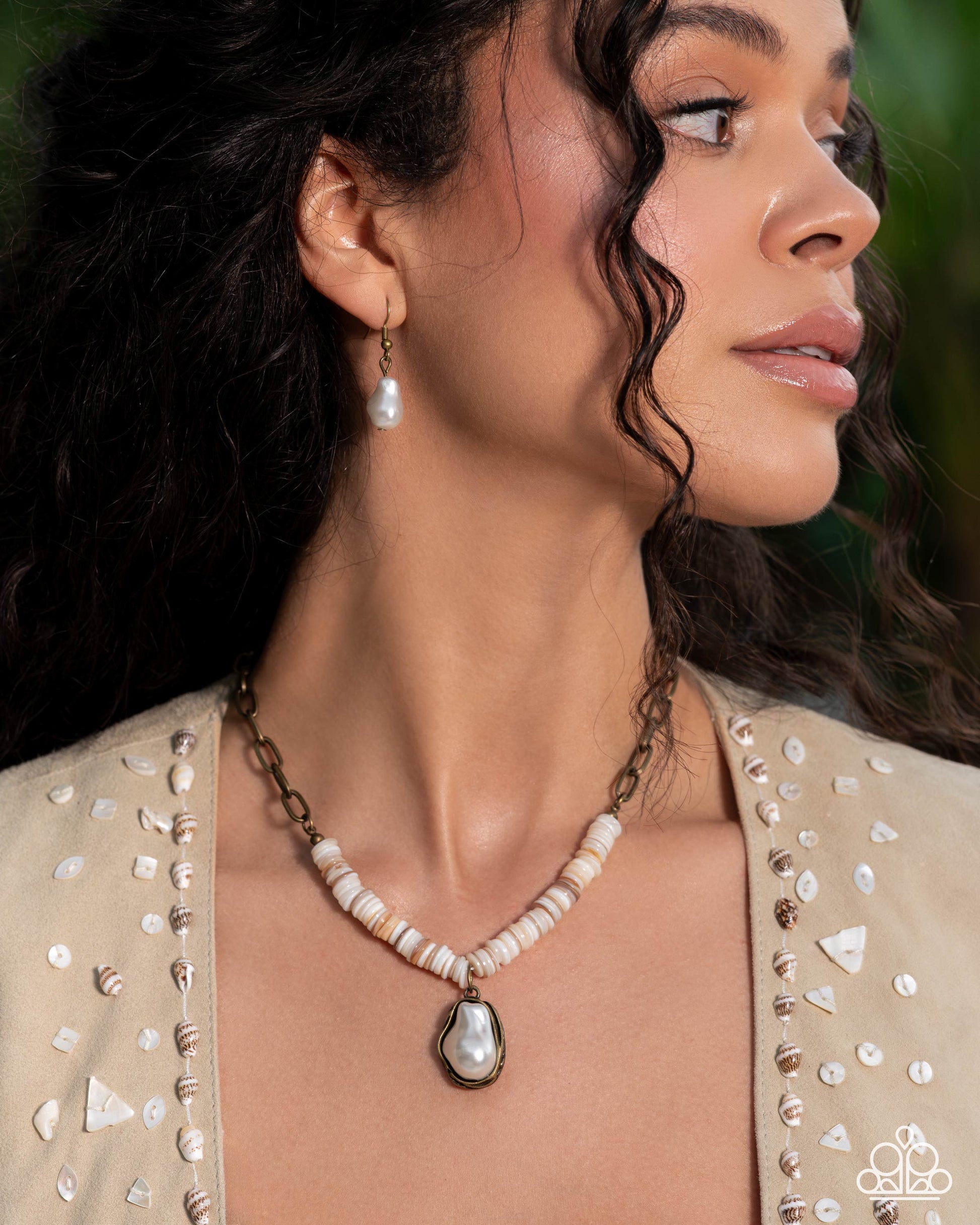 Coastal Cause - brass - Paparazzi necklace