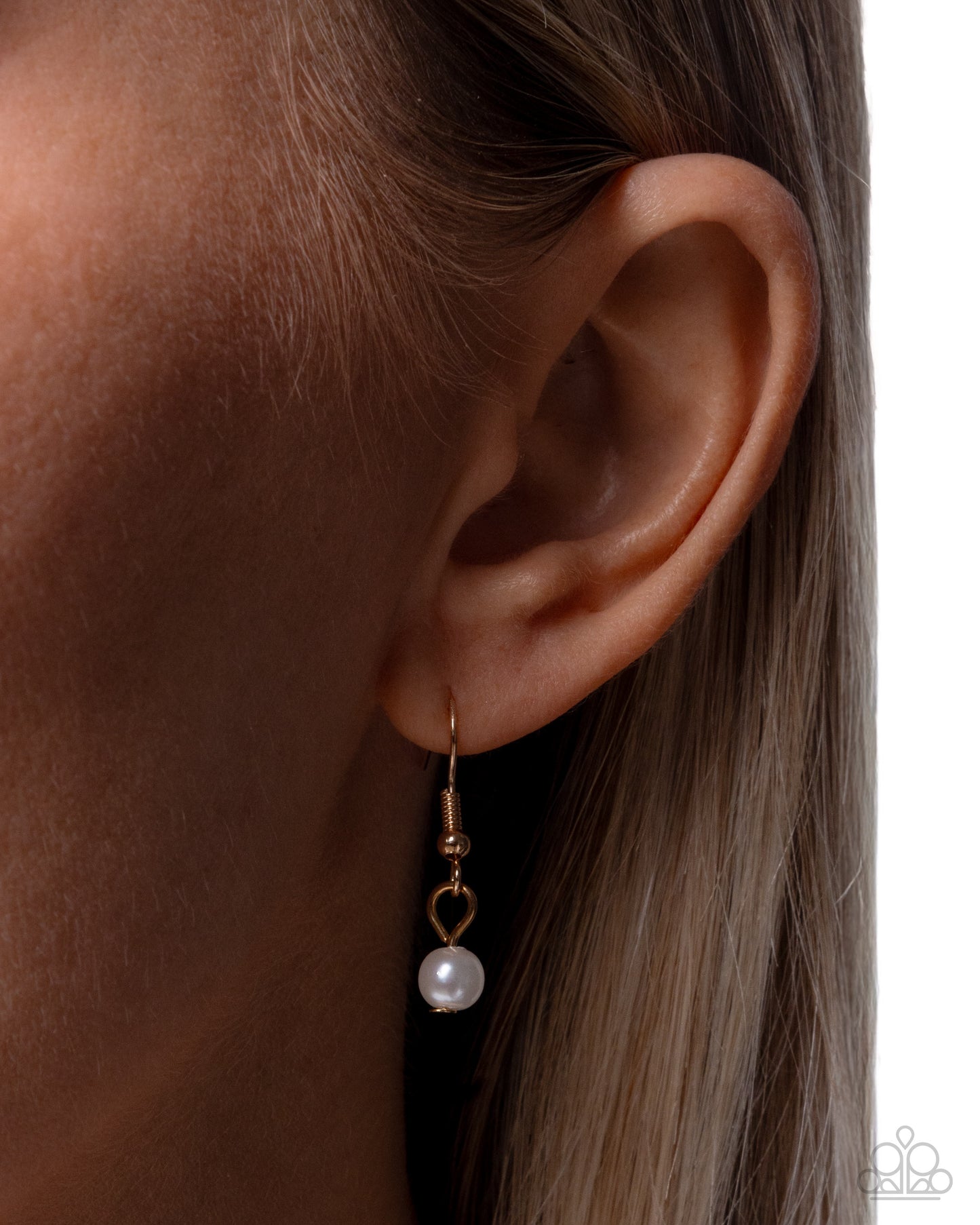 Coastal Corporate - gold - Paparazzi necklace