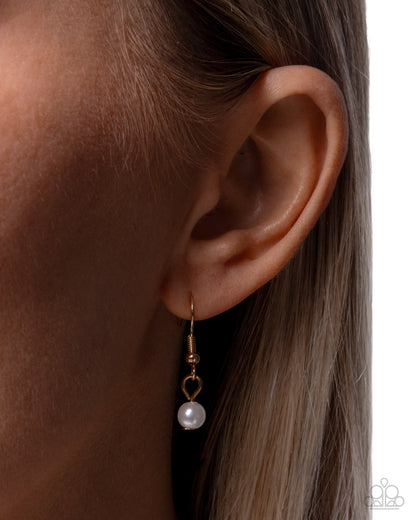 Coastal Corporate - gold - Paparazzi necklace