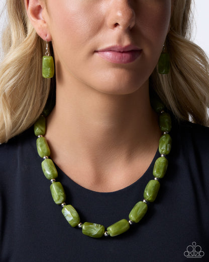 Colorfully Clear - green - Paparazzi necklace