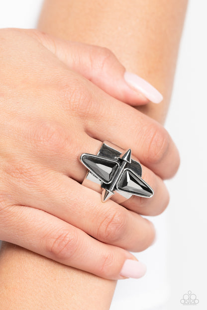 Combustible Compass - silver - Paparazzi ring