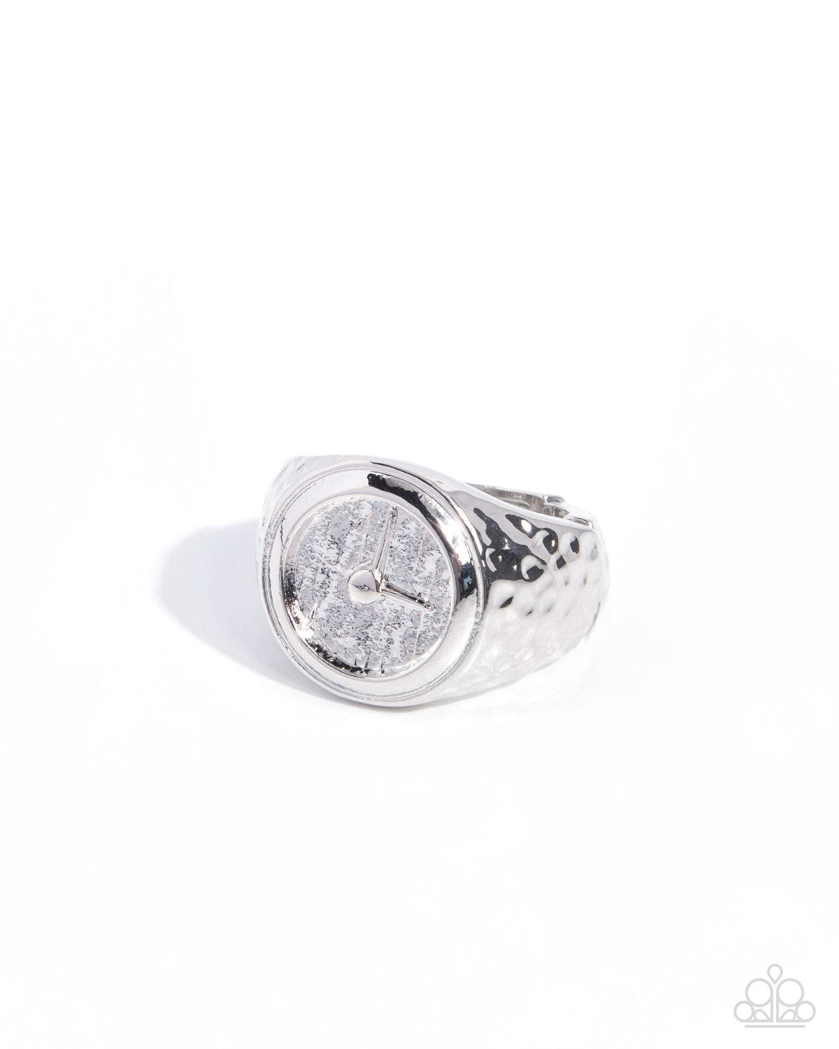 Compelling Clock - silver - Paparazzi ring