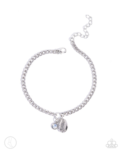 Conch Comeback - white - Paparazzi anklet