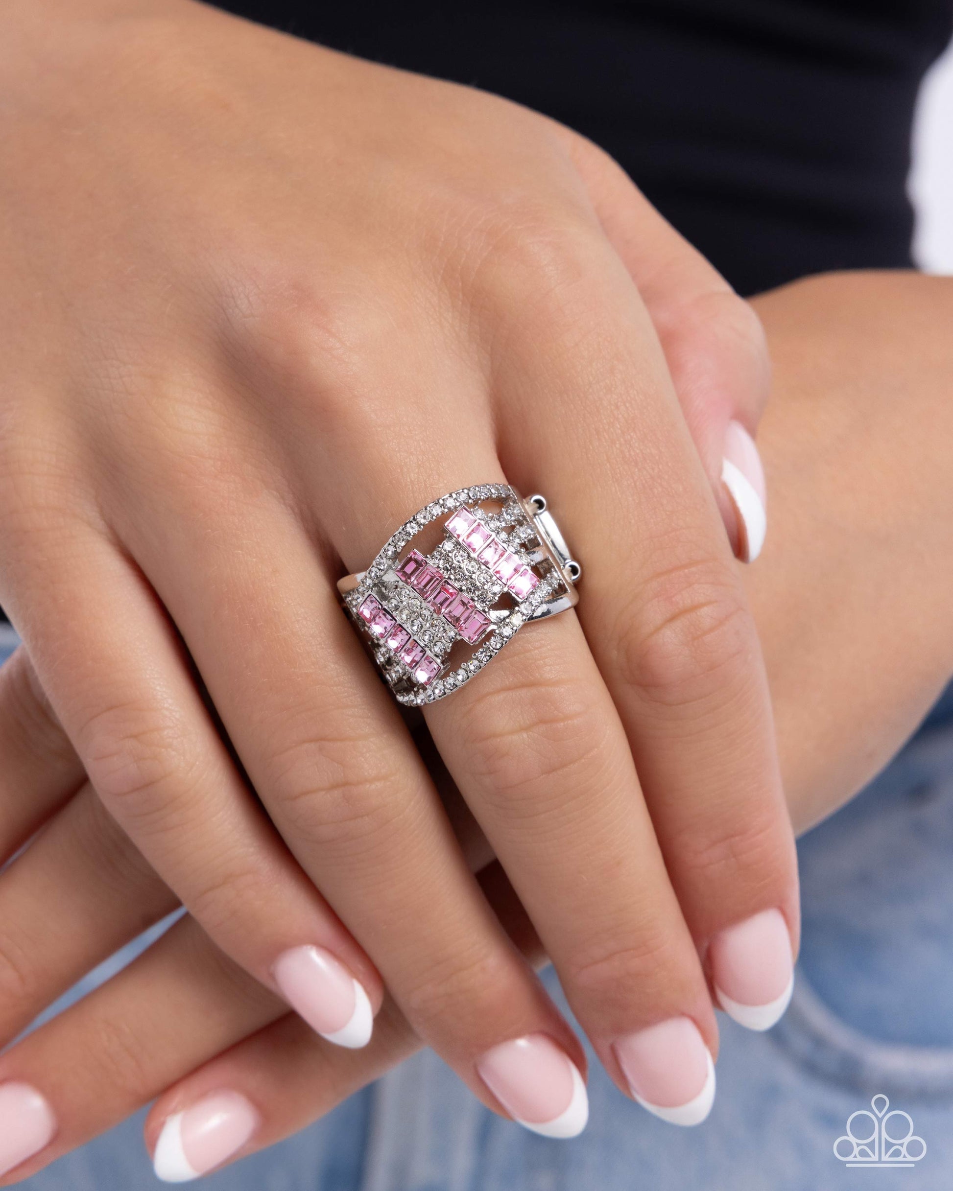 Confident Crisscross - pink - Paparazzi ring