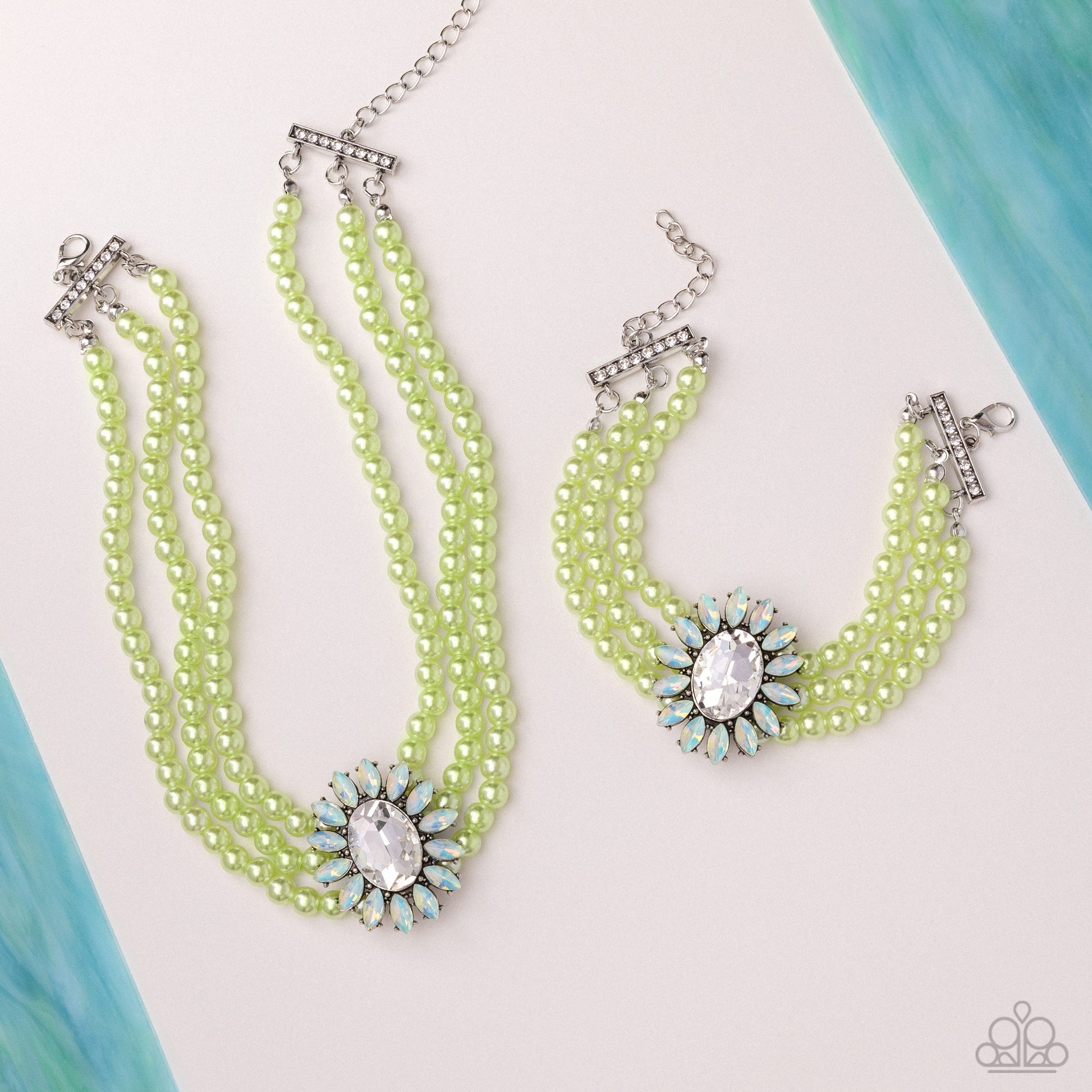 Perceptive Pearls - green - Paparazzi bracelet