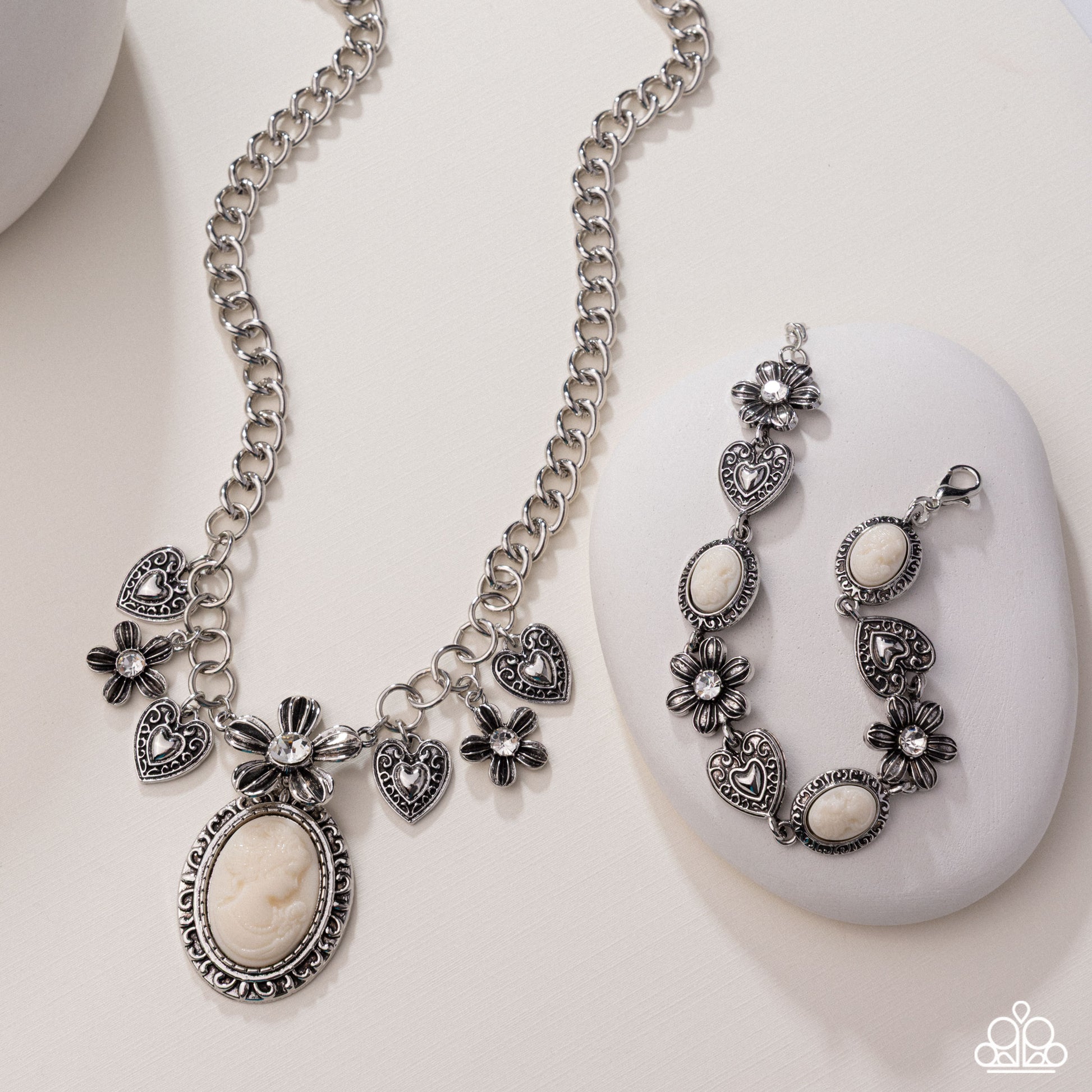 Ageless Account - white - Paparazzi bracelet