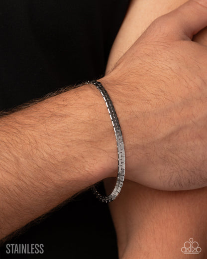 Conventional Courtesy - silver - Paparazzi MENS bracelet