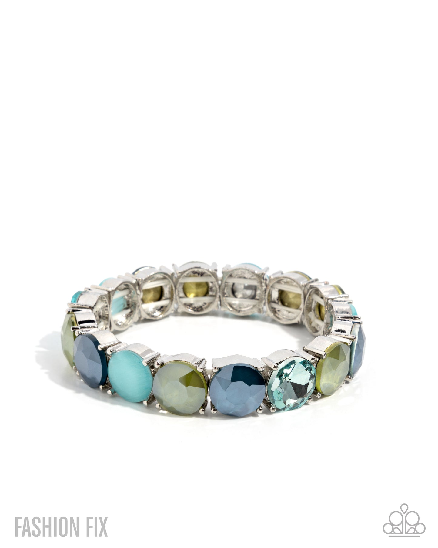Cool, Calm, And Chic - green - Paparazzi bracelet