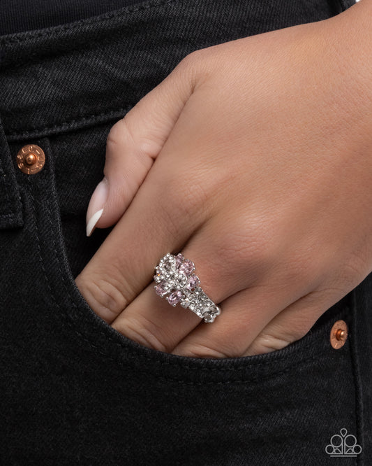 Coquette Moment - pink - Paparazzi ring