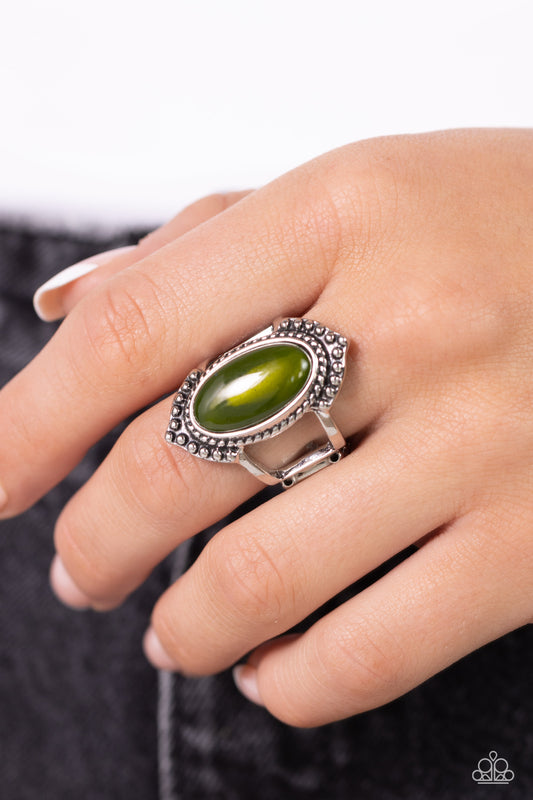 Coquettishly Casablanca - green - Paparazzi ring
