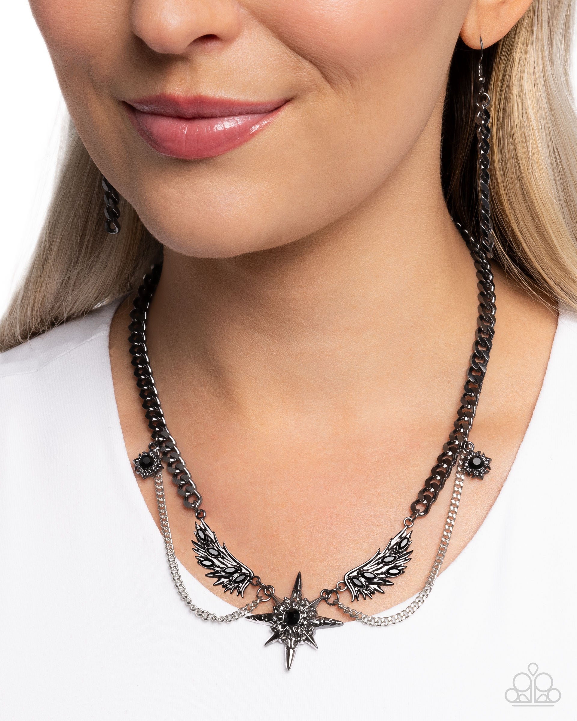 Cosmic Critique - black - Paparazzi necklace