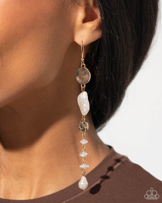 Cosmopolitan Chic - gold - Paparazzi earrings