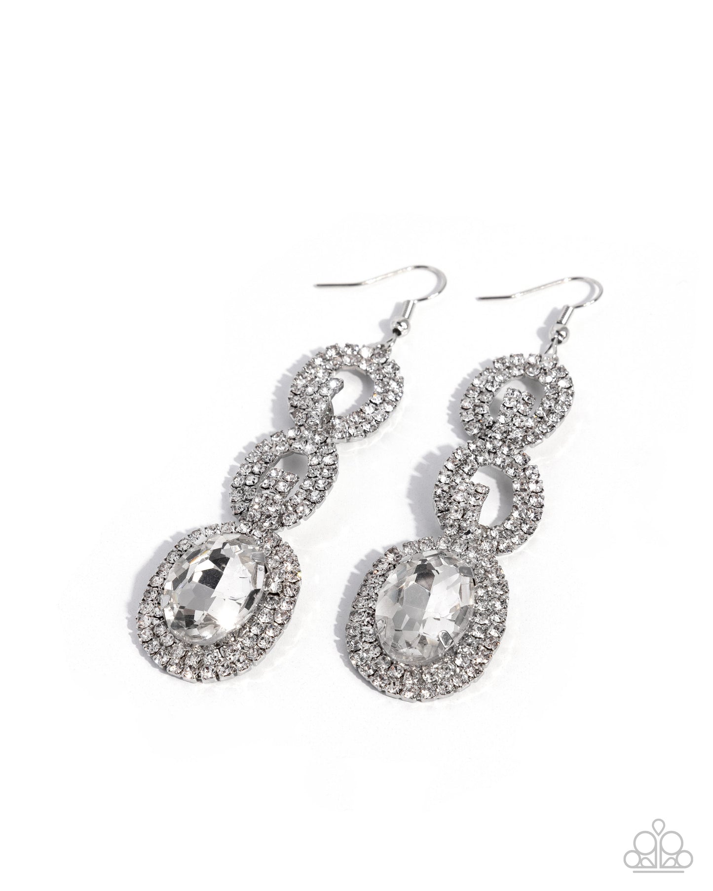 Courageous Chic - white - Paparazzi earrings