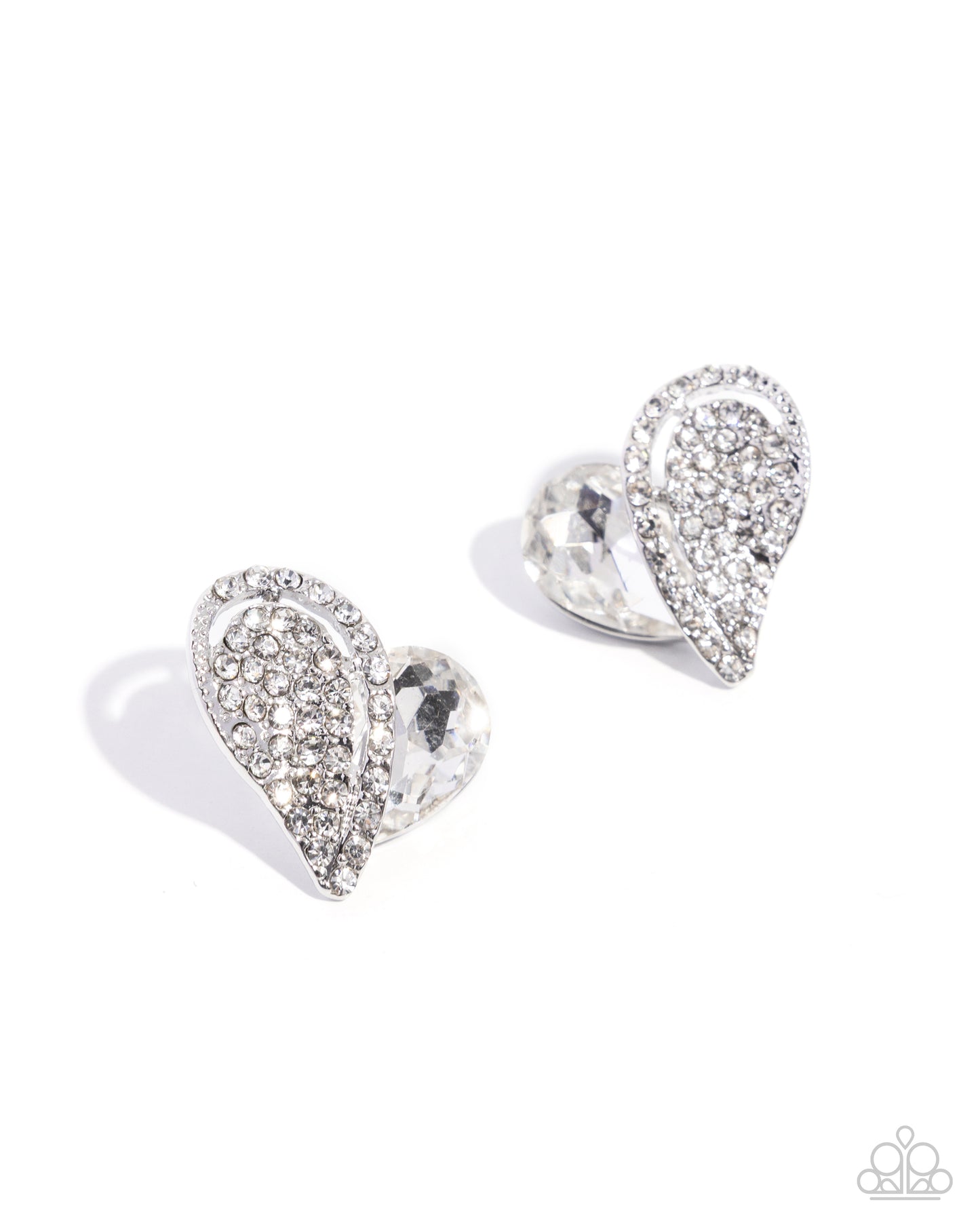 Courting Cadenza - white - Paparazzi earrings
