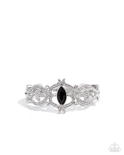 Courtly Coquette - black - Paparazzi bracelet