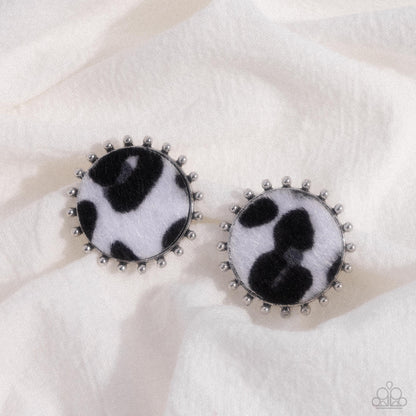 Cowhide Couture - black - Paparazzi earrings