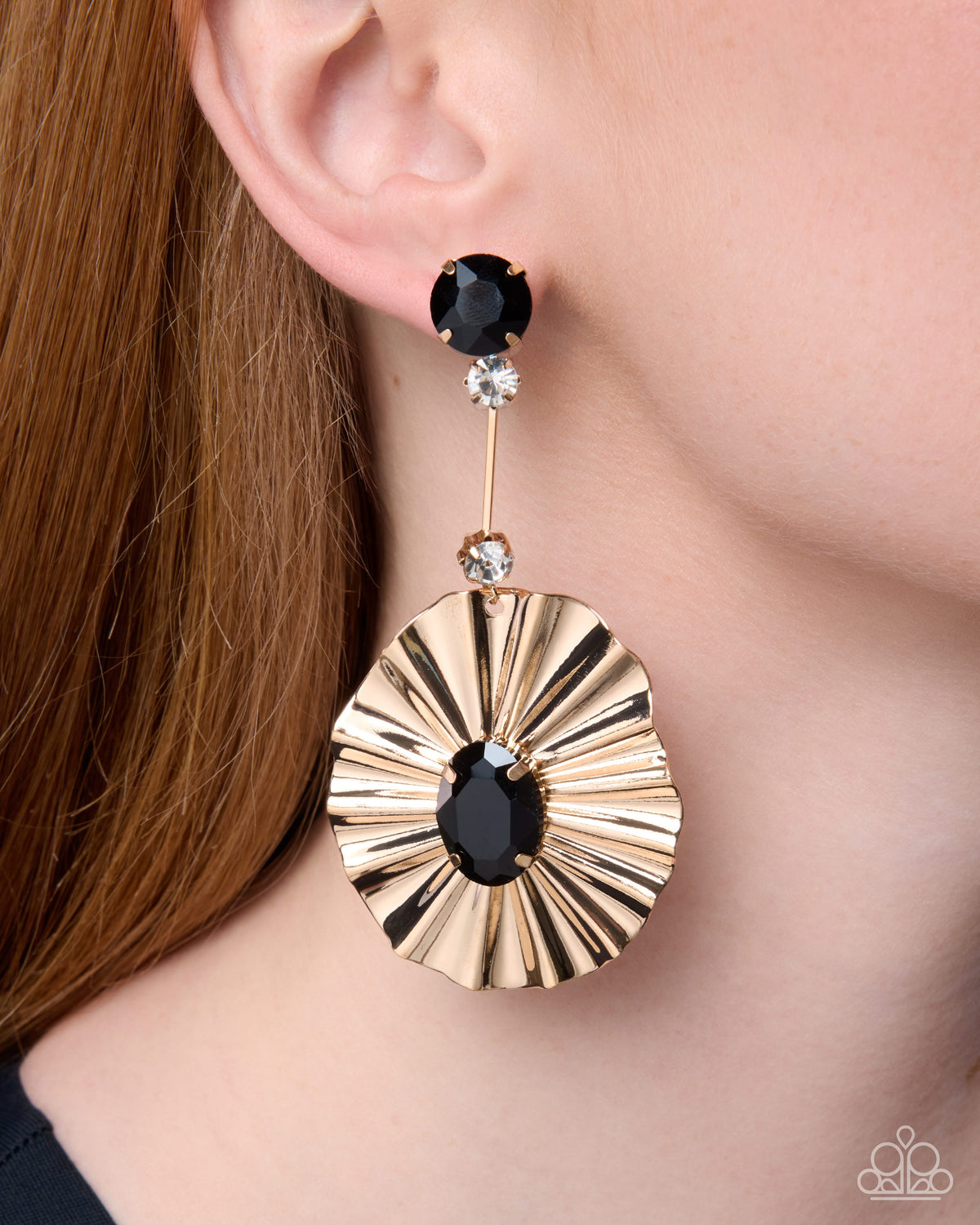 Crimped Champion - black - Paparazzi earrings