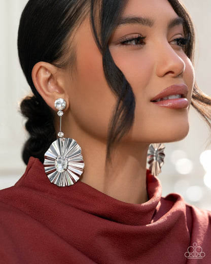 Crimped Champion - white - Paparazzi earrings