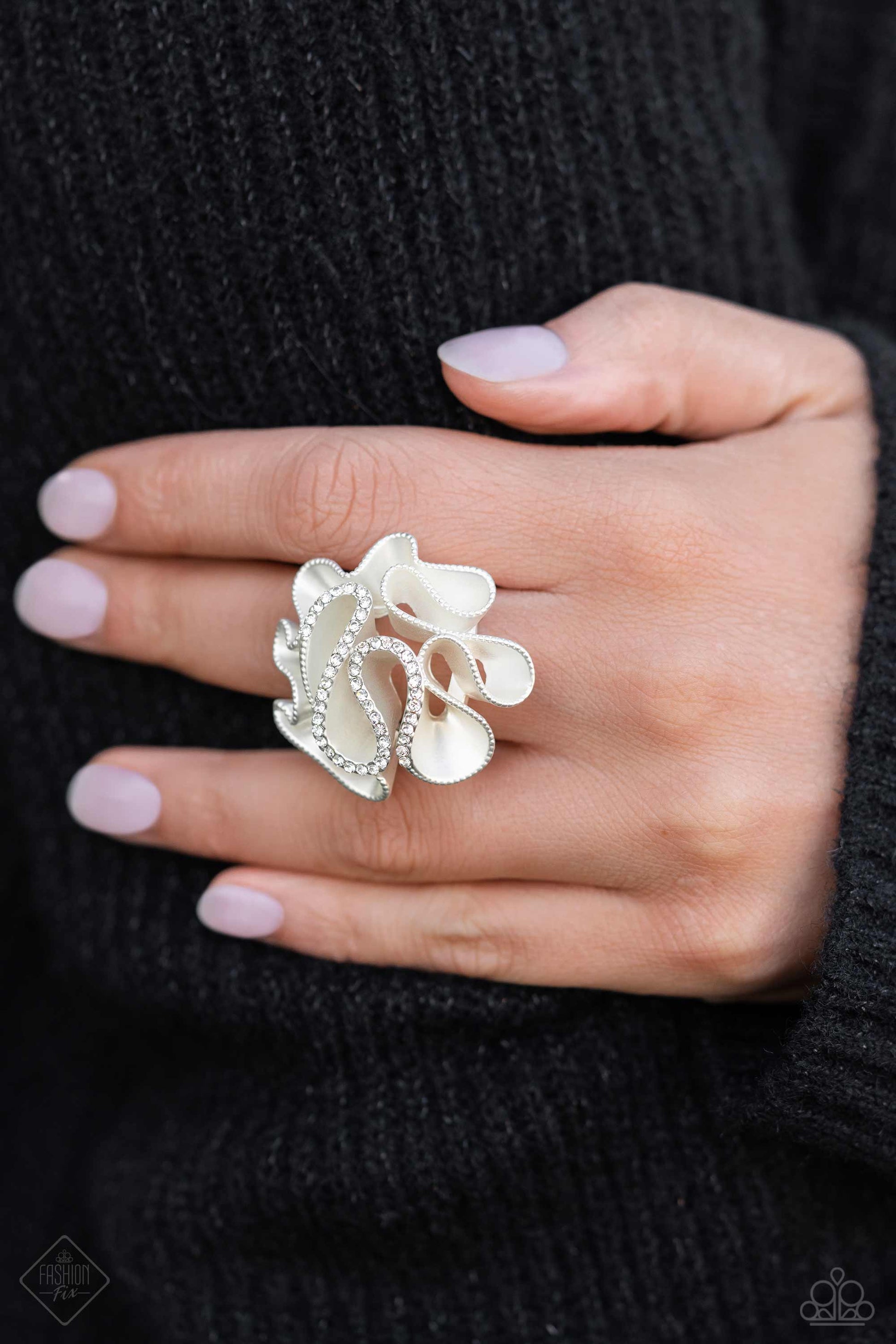 Crimped Confidence - white - Paparazzi ring