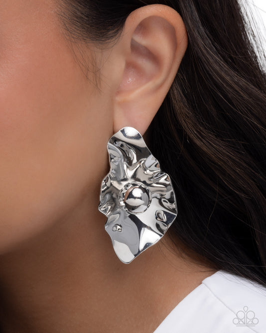 Crinkled Catwalk - silver - Paparazzi earrings