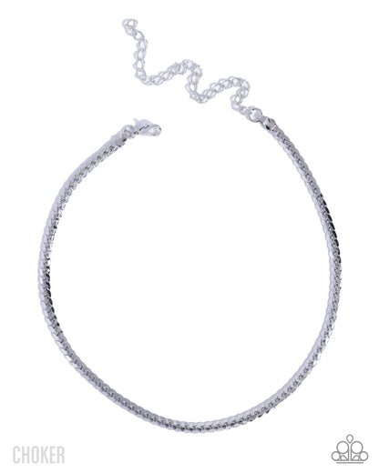 Crowning Challenge - silver - Paparazzi necklace