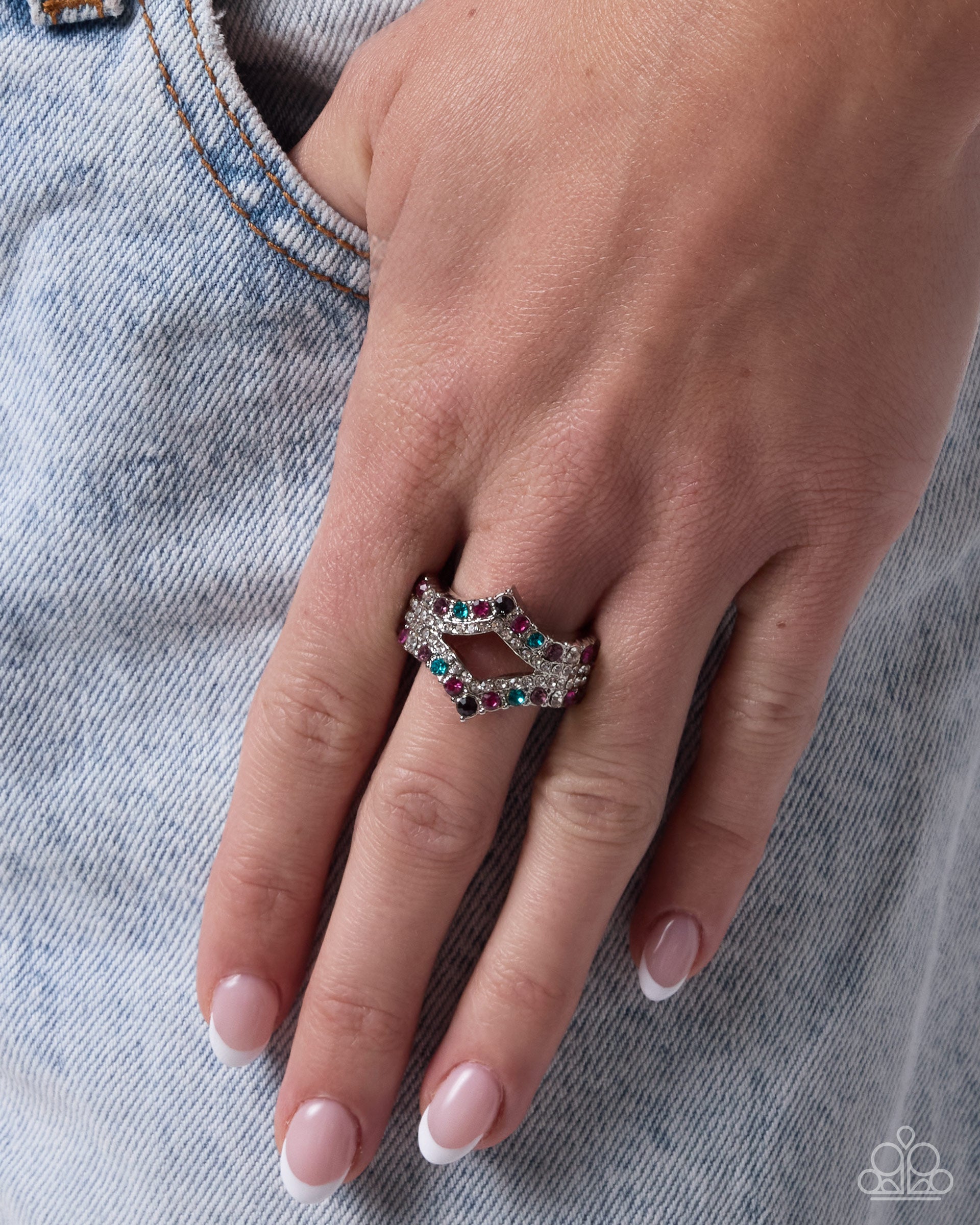 Crowning STORY - purple - Paparazzi ring