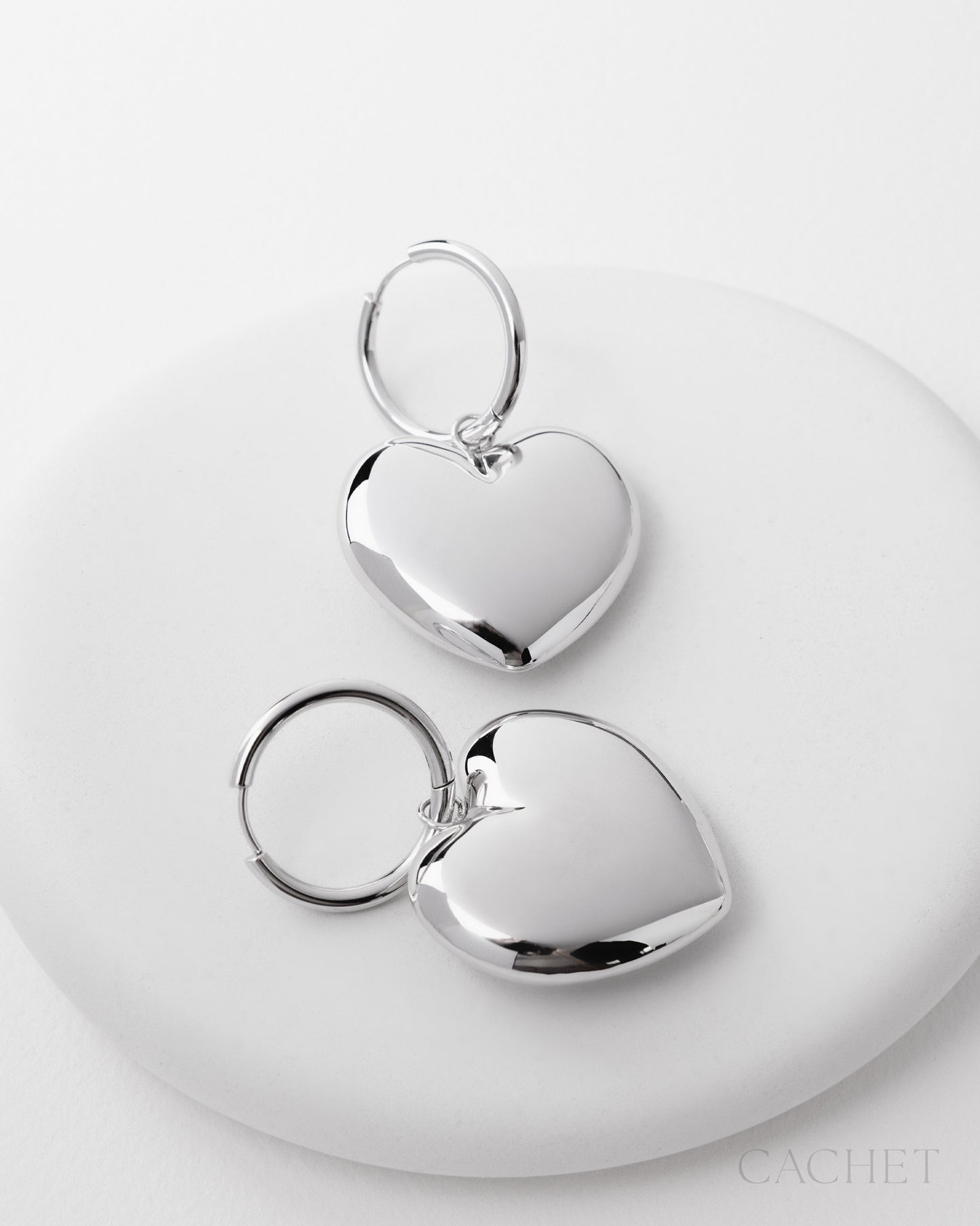 Crush - Cachet earrings - Cachet by Paparazzi