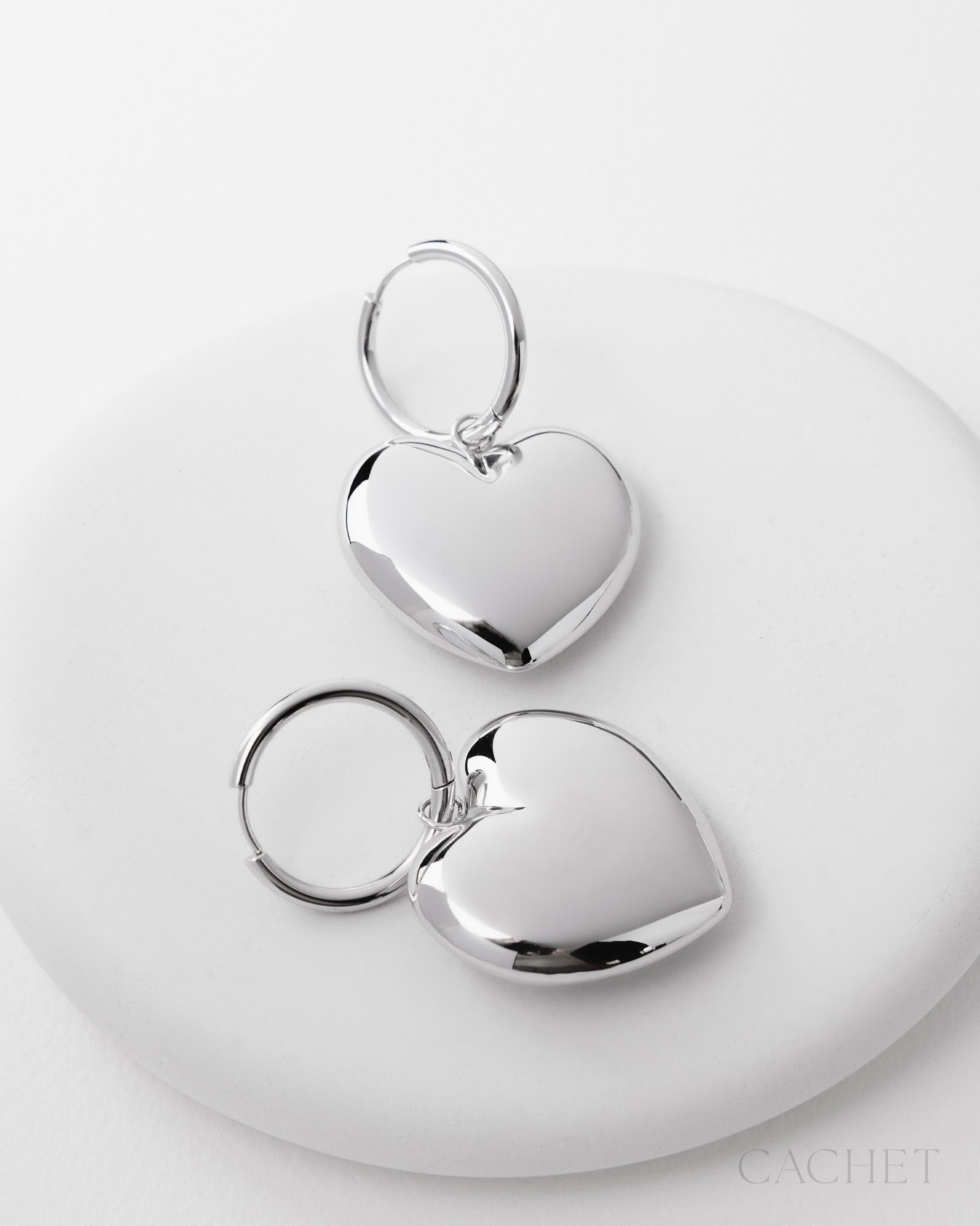 Crush - Cachet earrings - Cachet by Paparazzi