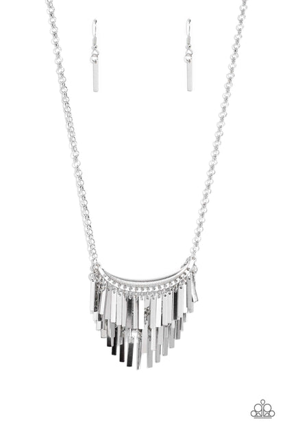 Cue the Chandelier - silver - Paparazzi necklace