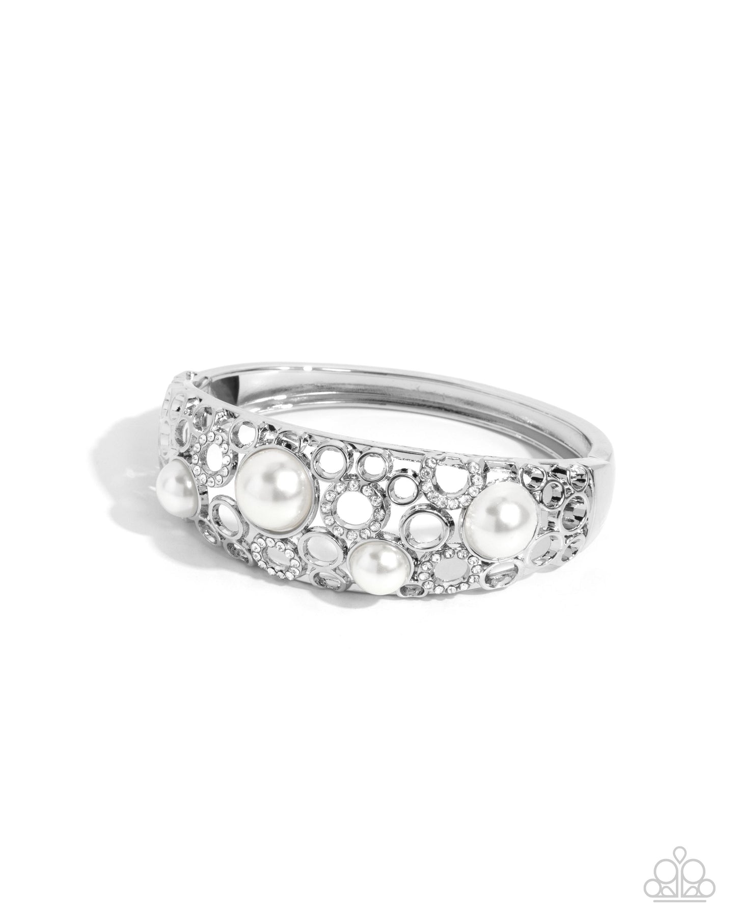 Cultured Confidence - white - Paparazzi bracelet