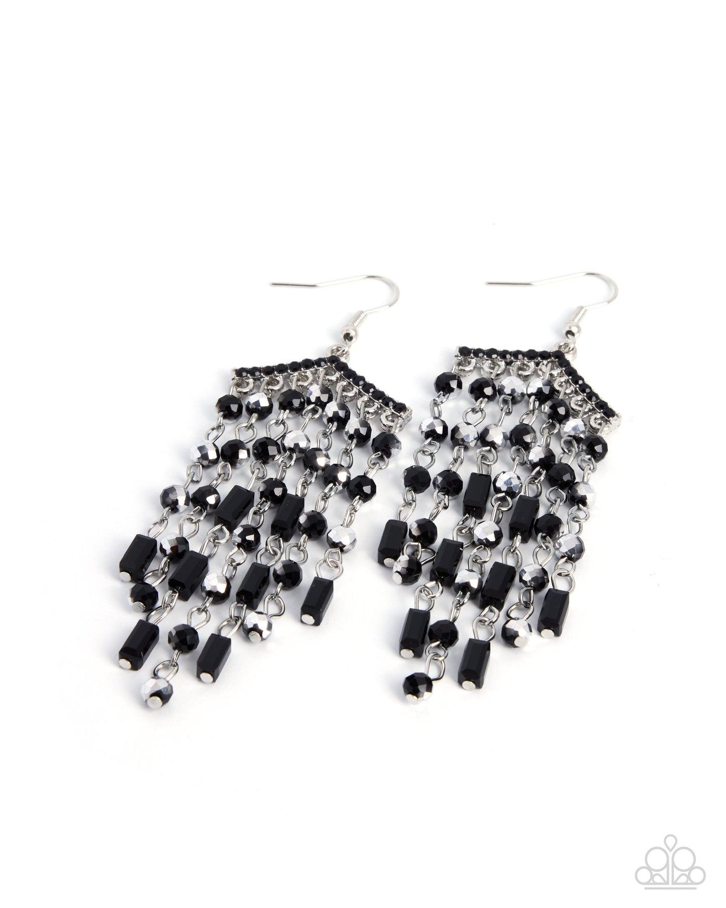 Curtain Chic - black - Paparazzi earrings