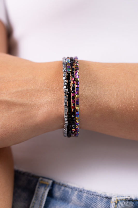 Dainty Dancer - black - Paparazzi bracelet