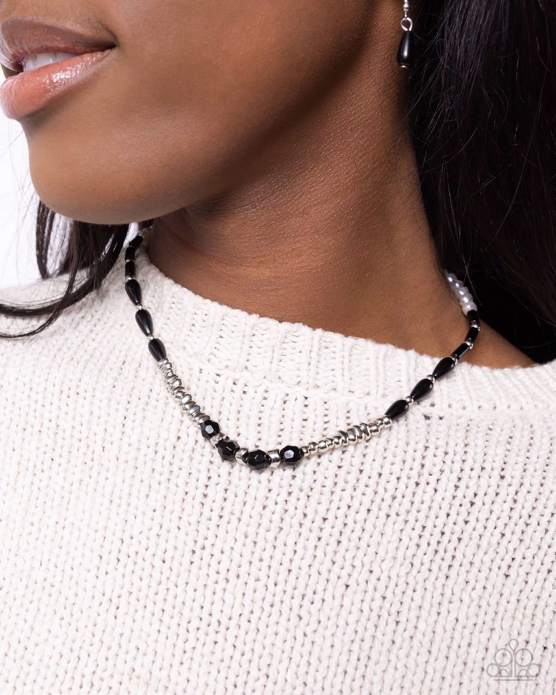 Dainty Diversity - black - Paparazzi necklace