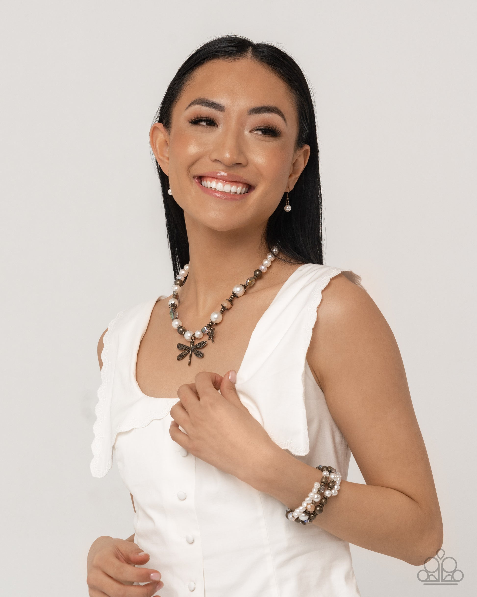 Daring Dragonfly - brass - Paparazzi complete set