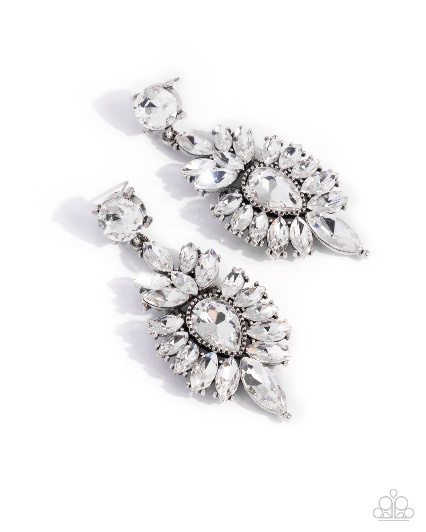 Darling Direction - white - Paparazzi earrings
