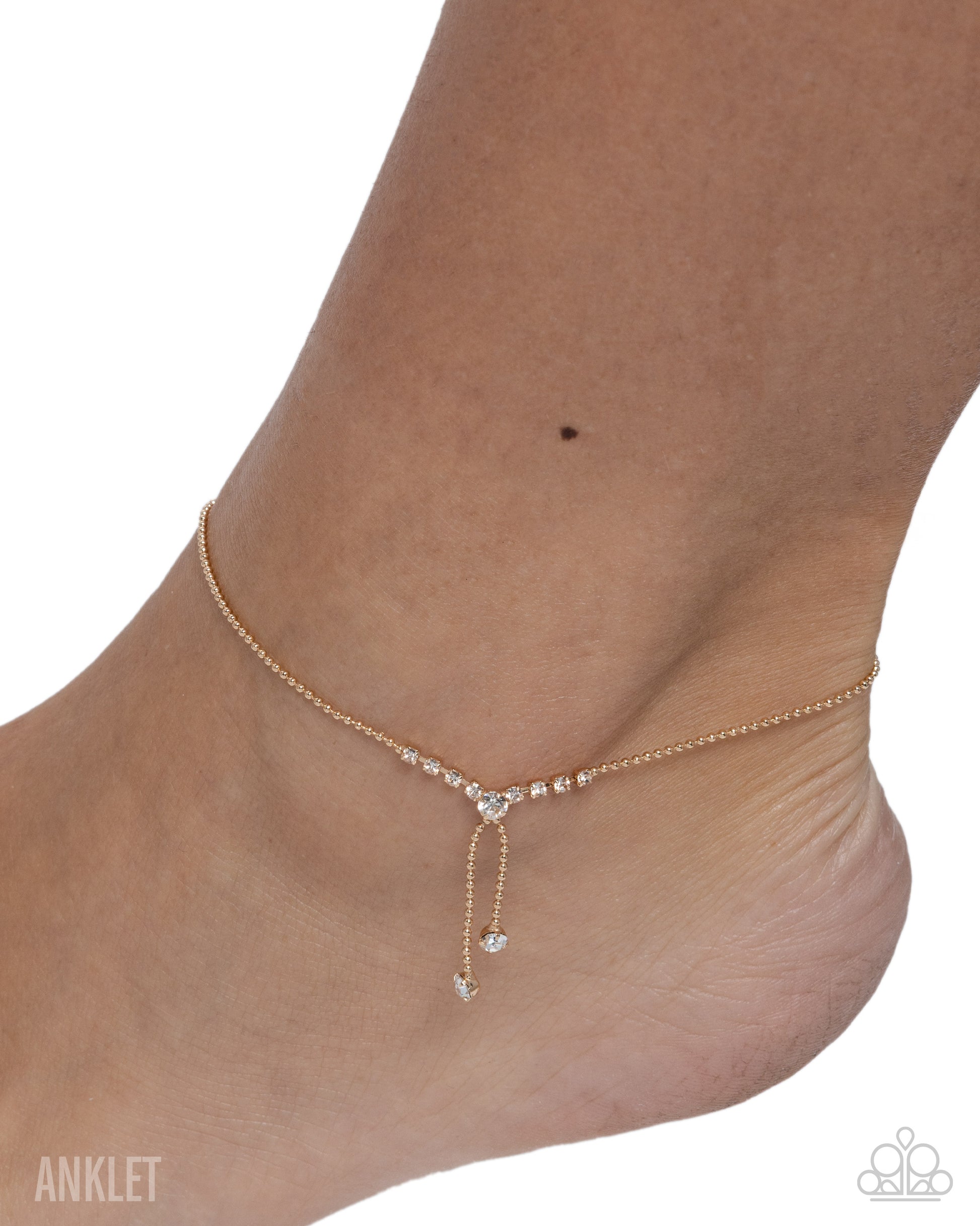 Darling Disposition - gold - Paparazzi anklet