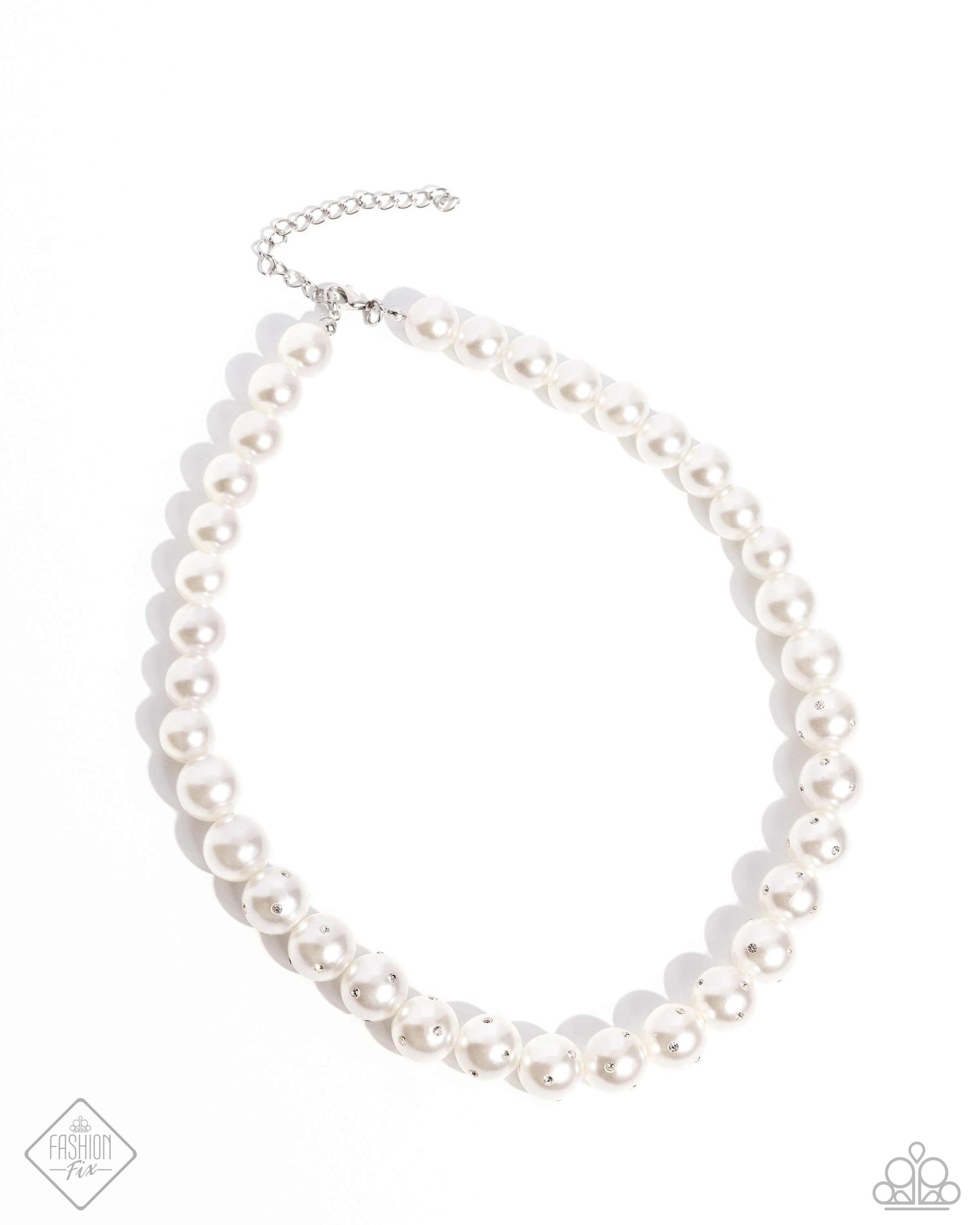 Dashing Definition - white - Paparazzi necklace