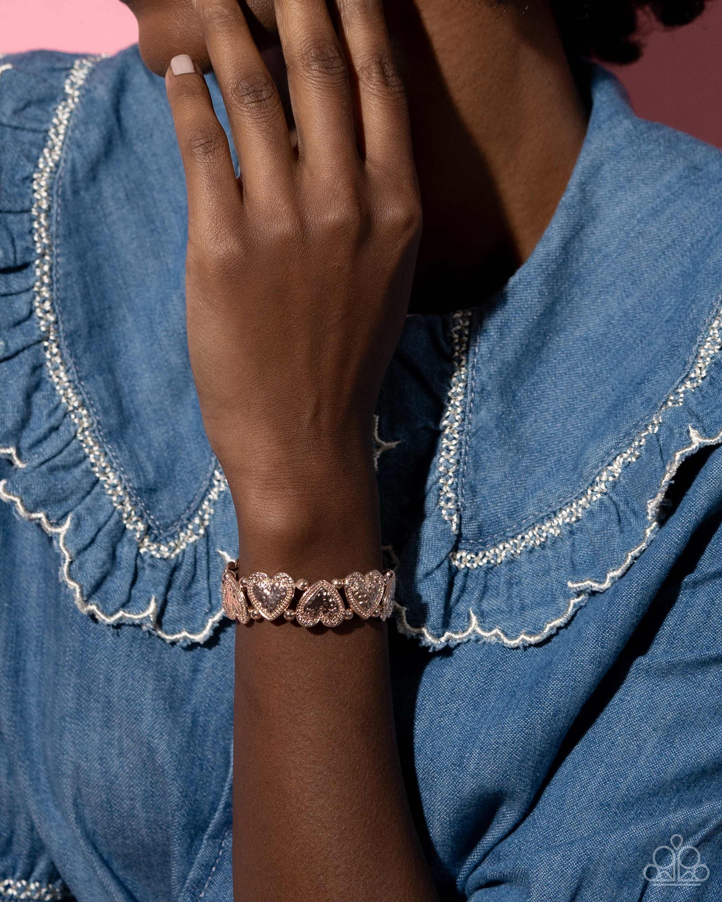 Date Night Deluxe - rose gold - Paparazzi bracelet