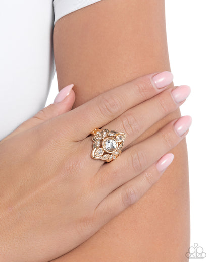 Dazzling Dignity - gold - Paparazzi ring